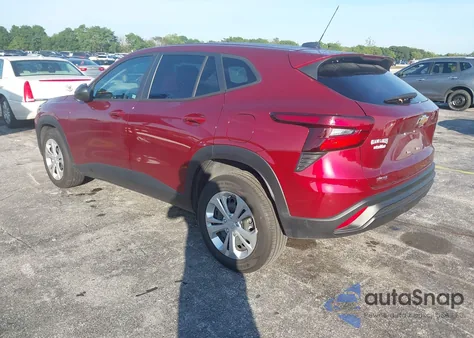 2024 Chevrolet Trax Fwd Sp z USA, uszkodzony, nr VIN KL77LFE23RC046577